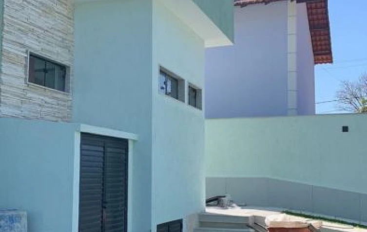 Casa 04 dormit�rios - Itaip�