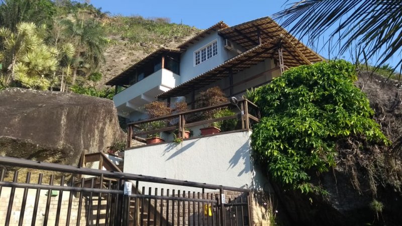 Casa - Venda - Itacoatiara - Niteri - RJ