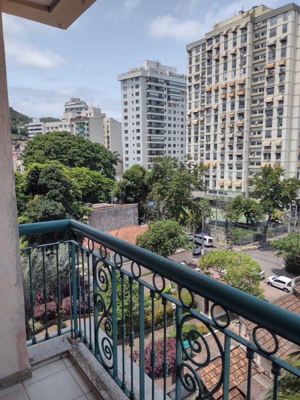 Apartamento - Venda - Pé Pequeno - Niterói - RJ